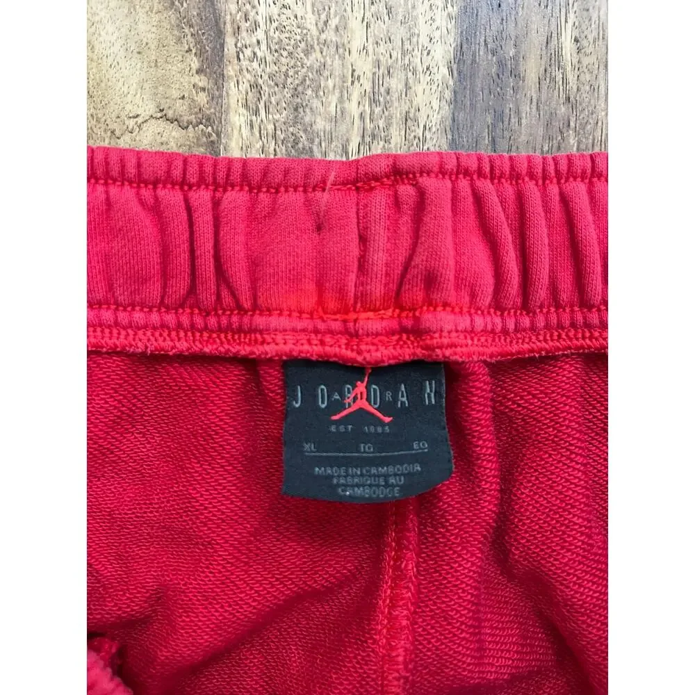 Jordan sweatpants size